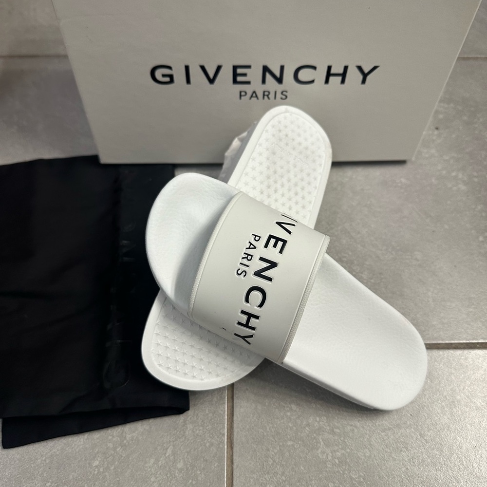 Givenchy White  slides slippers Black logo size/13US Authentic